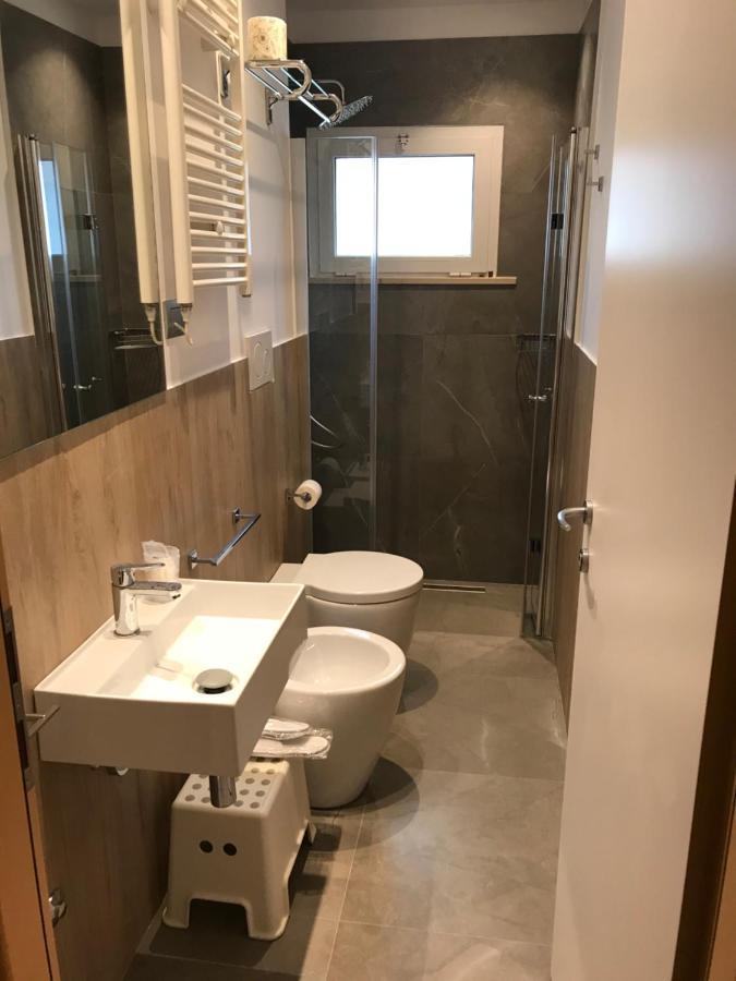 Ricchi Hotel