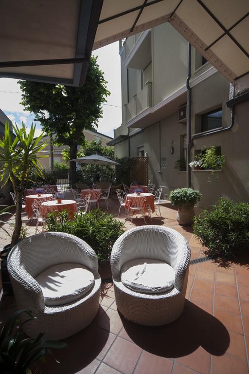 Ricchi Hotel 3*