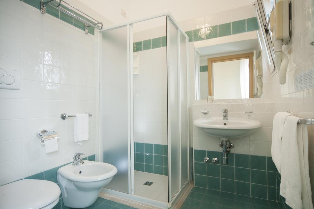 Hotel Ricchi 3*
